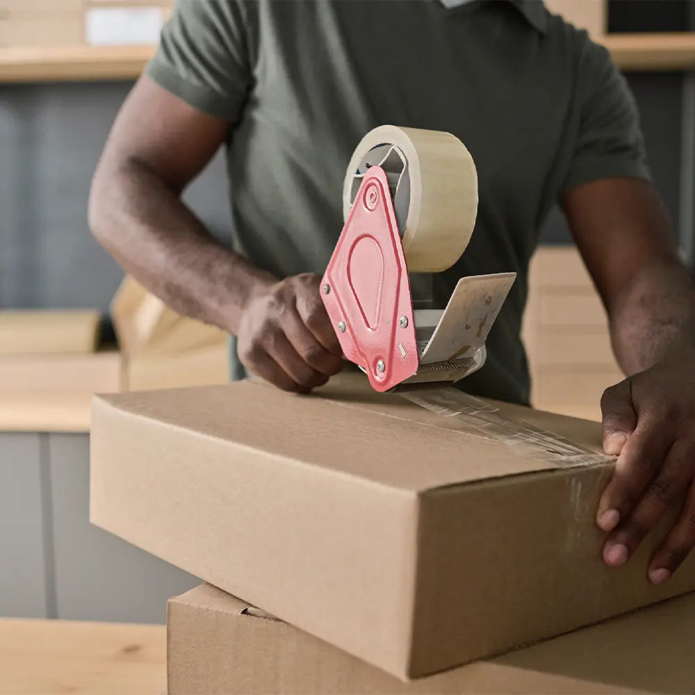 3 .yg group Hot Melt BOPP Tape appliaction.webp